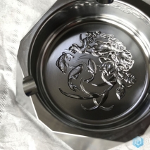 鲤鱼荷花图-烟灰缸